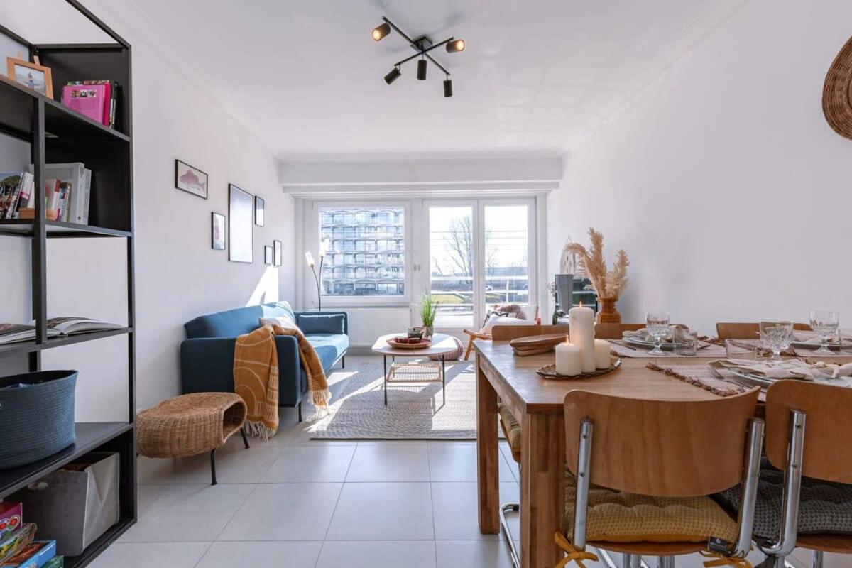 Huswell - Lovely, Sunny Flat Just Near The Beach And The Sea Oostende Eksteriør bilde