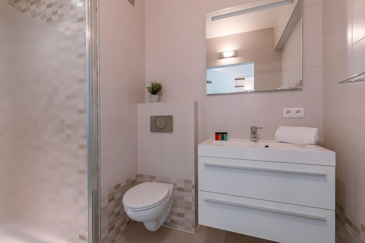Huswell - Lovely, Sunny Flat Just Near The Beach And The Sea Oostende Eksteriør bilde